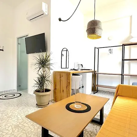 Falirala Apartman Faliráki