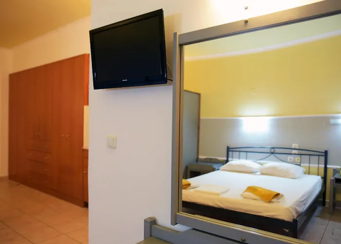 Апартаменты Falirala