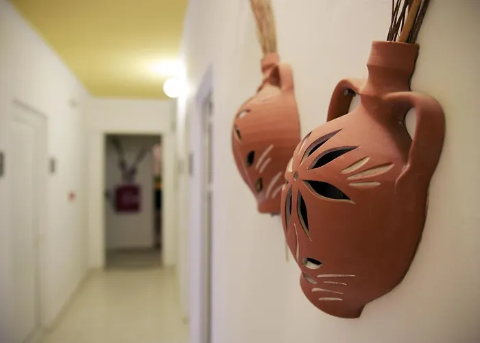 Falirala Апартаменты *